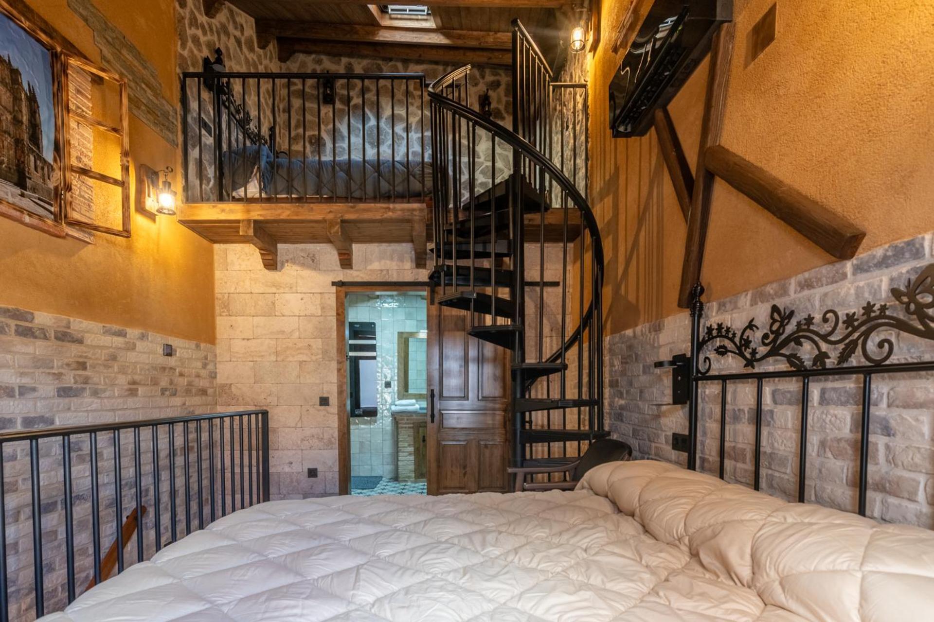 Apartamento Divino Morales Plasencia Exteriör bild